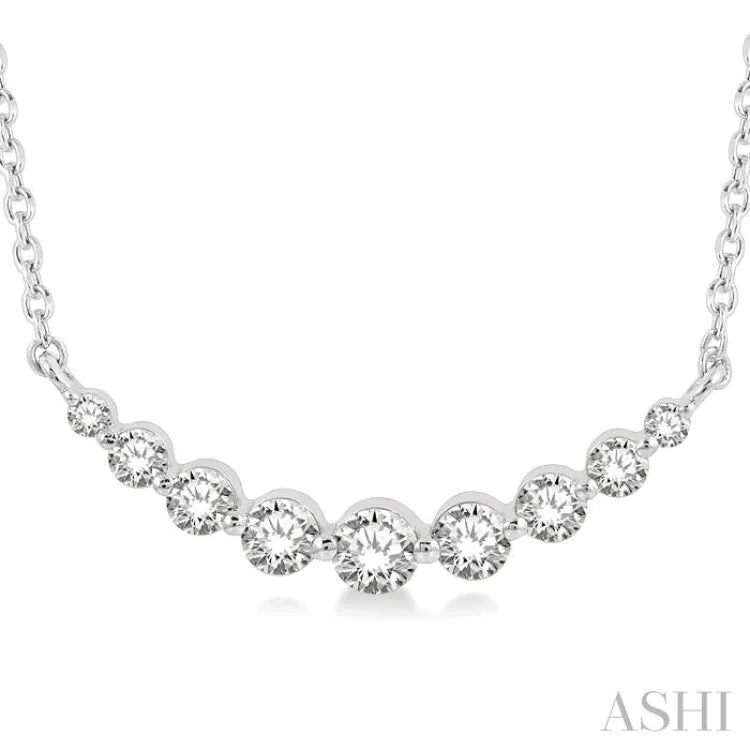 1/2 ctw Diamond Smile Necklace in 14K White Gold