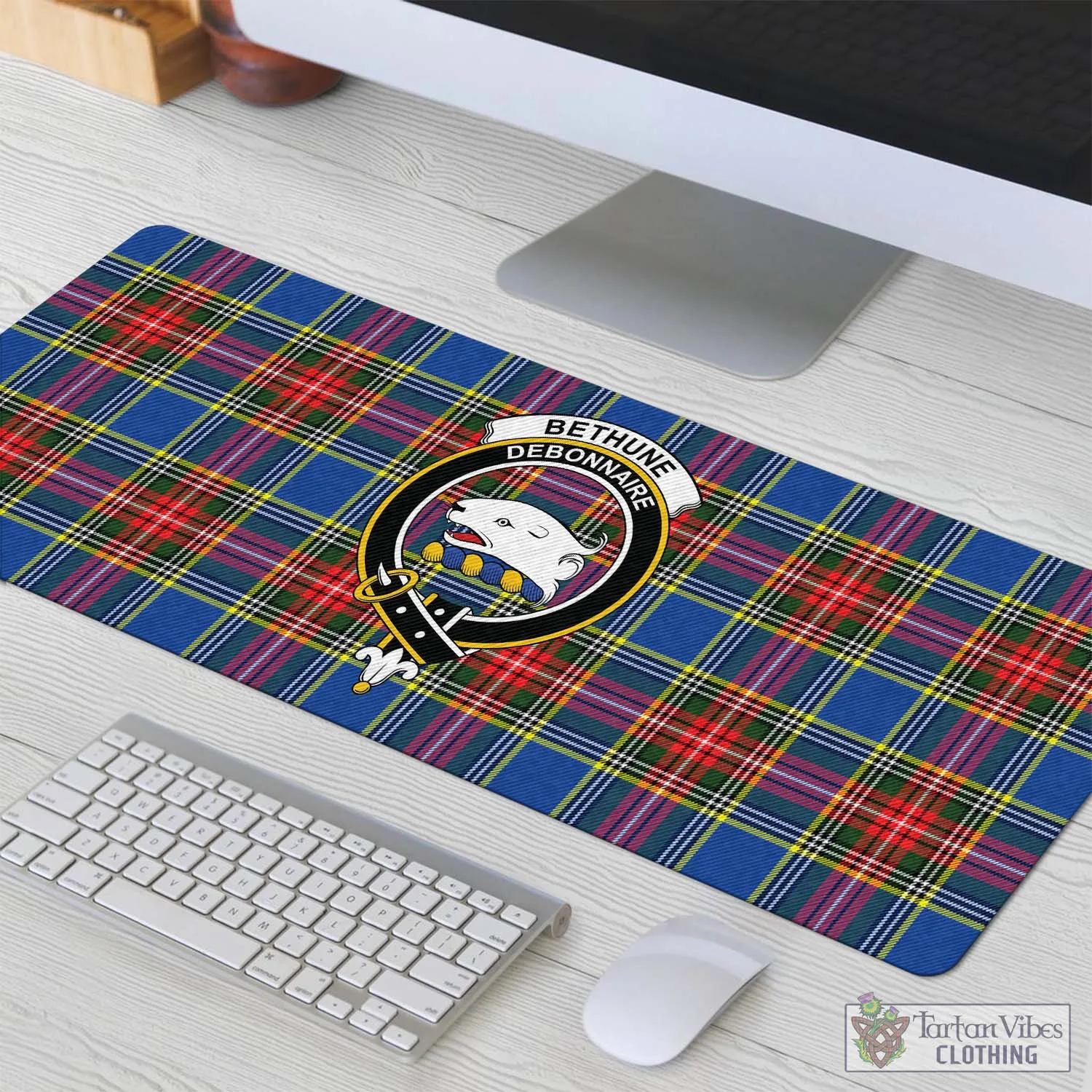 Bethune Tartan Mouse Pad with Family Crest