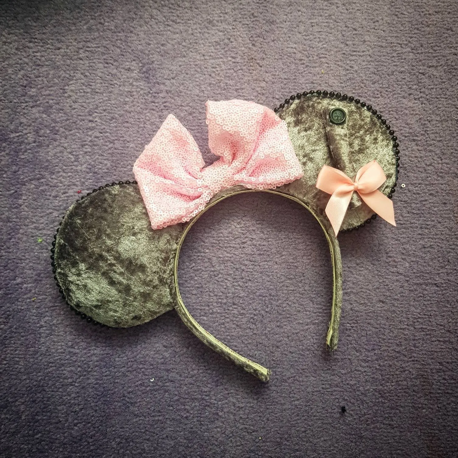 Donkey mouse ears