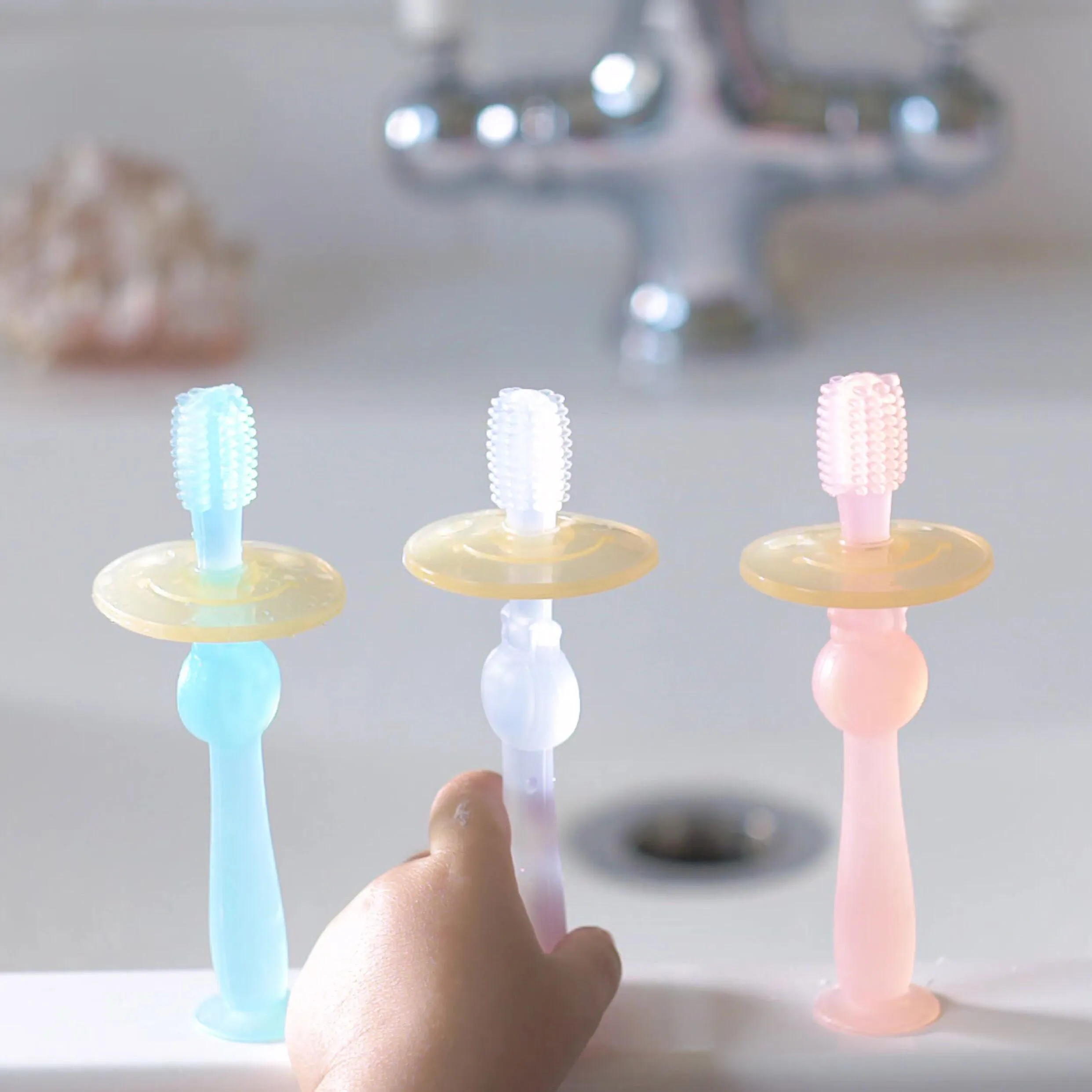 Haakaa 360° Baby Toothbrush