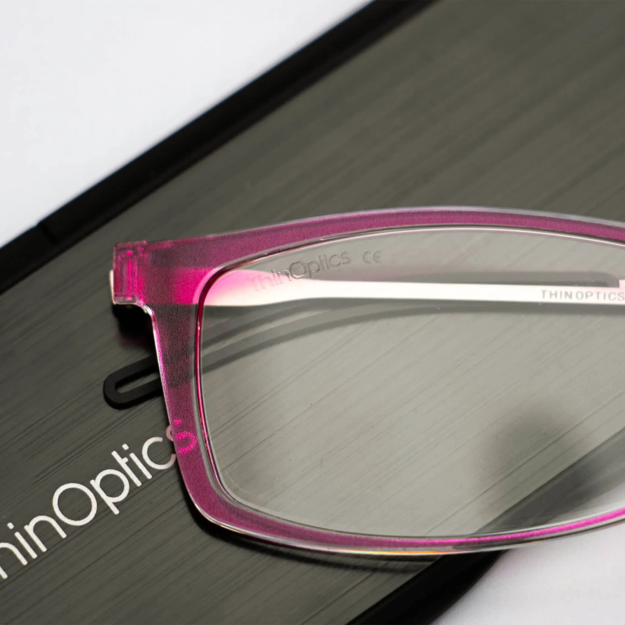 Pink Brooklyn Full Frame Reading Glasses   Milano Case