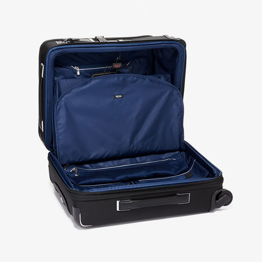 Tumi | Arrivé Continental Dual Access 4 Wheeled Carry-On - Black